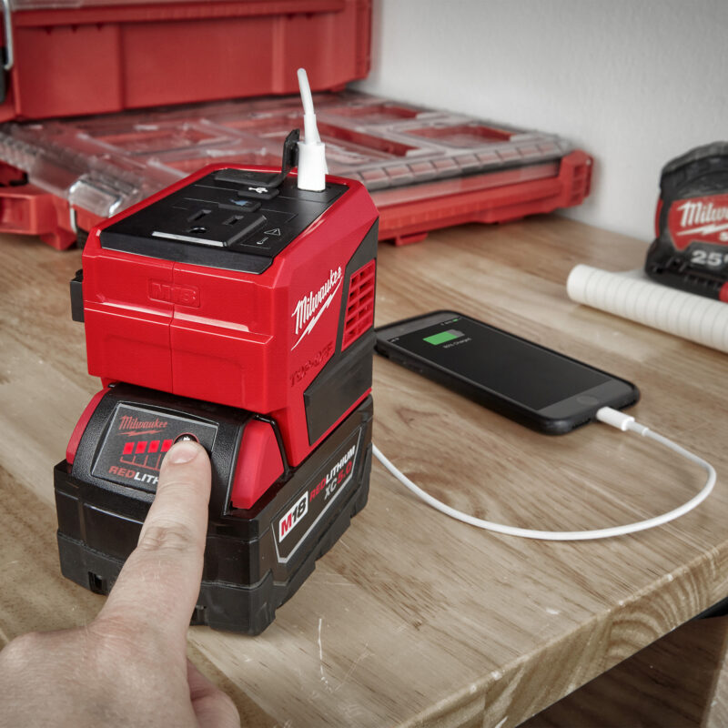 Milwaukee M18 Top Off 175W Portable Power Supply