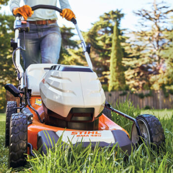 Stihl Walk-Behind Cordless Lawn Mower3