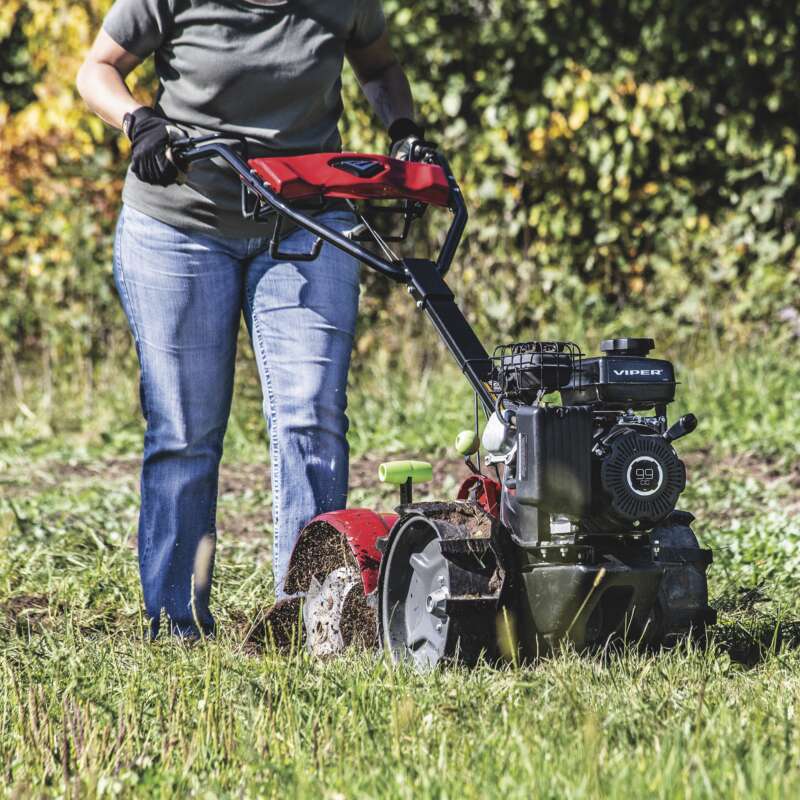 Earthquake Pioneer Dual Direction Rear Tine Tiller 16in Tilling Width 10in Tilling Depth 99cc Viper Engine