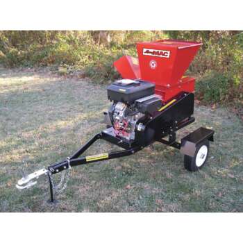 Merry Mac Highway Towable Chipper Shredder Briggs & Stratton XR2100 Professional Series 13.5 Gross HP Engine 4 1/2in Chipping Capacity