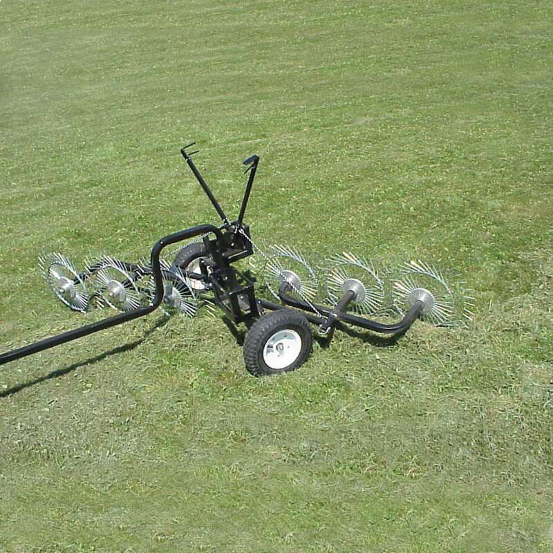 Strongway Inline Acreage Rake 55inW 6 Tine Reels